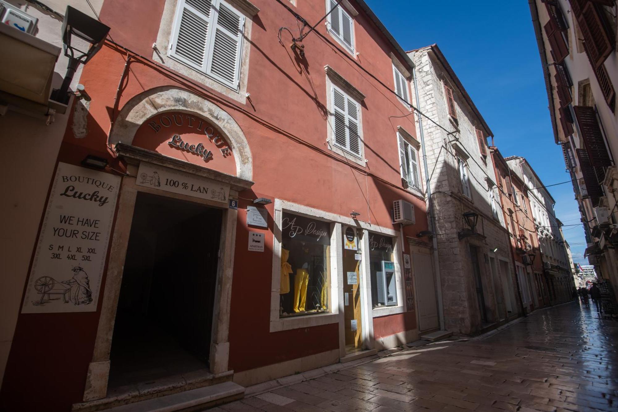 Maria Q. Cantoni Zadar Exterior photo